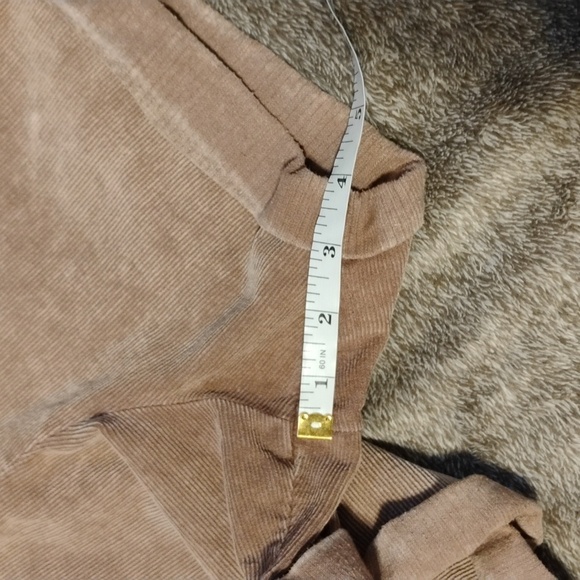 Arula Size A (1X) Corduroy Long Sleeve Romper - Picture 7 of 9